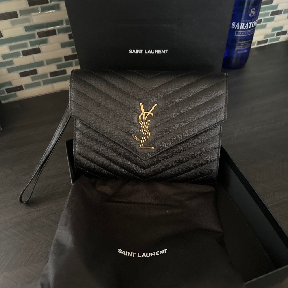 Ysl clutch